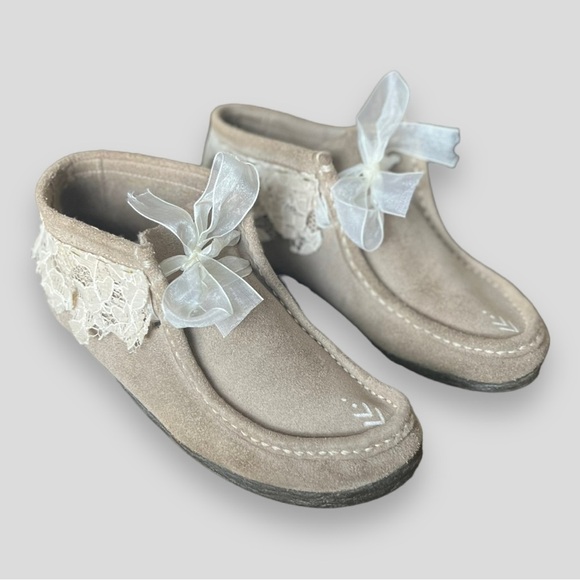 CUSTOMIZED One of  a kind suede moccasins 7.5-8 - Picture 2 of 7